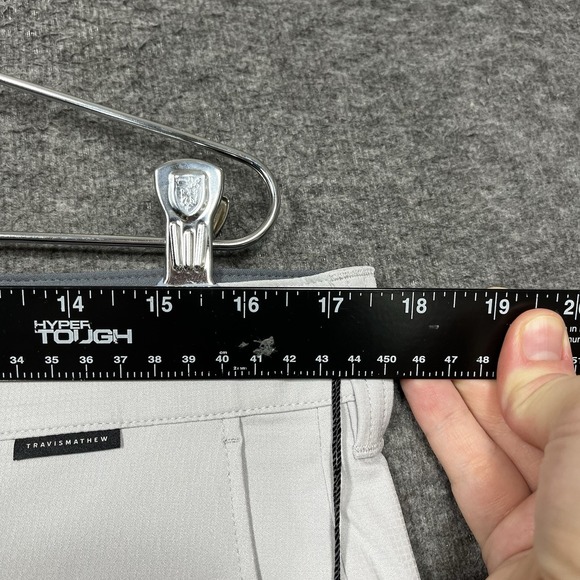 Travis Mathew Wanderlust Golf Shorts Mens 33 Gray Performance 9" Inseam - Picture 9 of 15